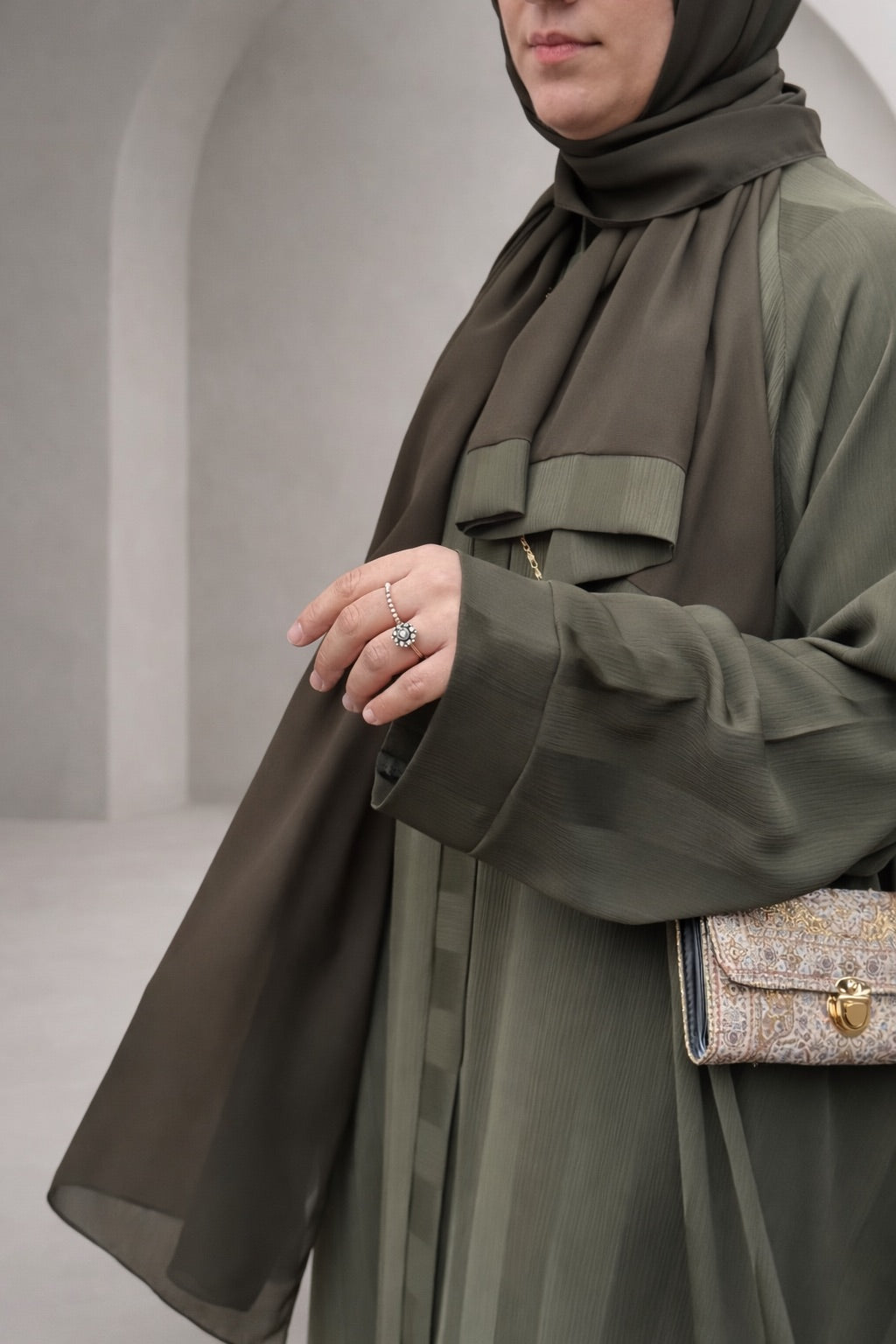 Khaki Sahra Abaya