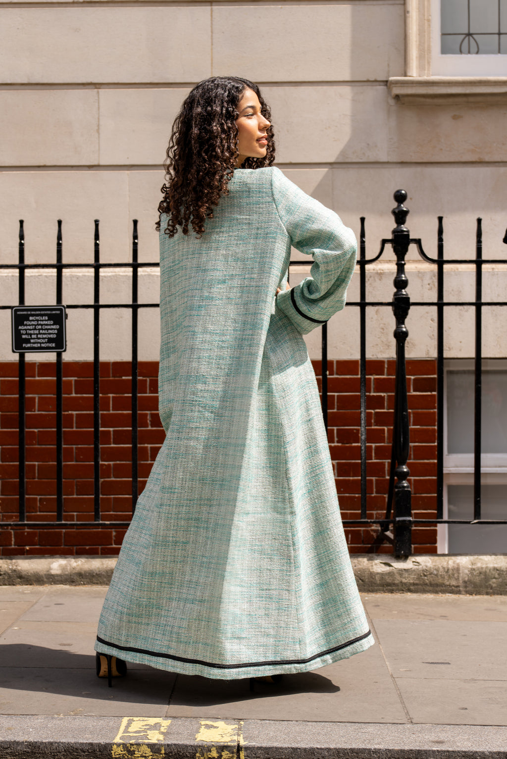 Handmade Tulip Abaya – Mint Green